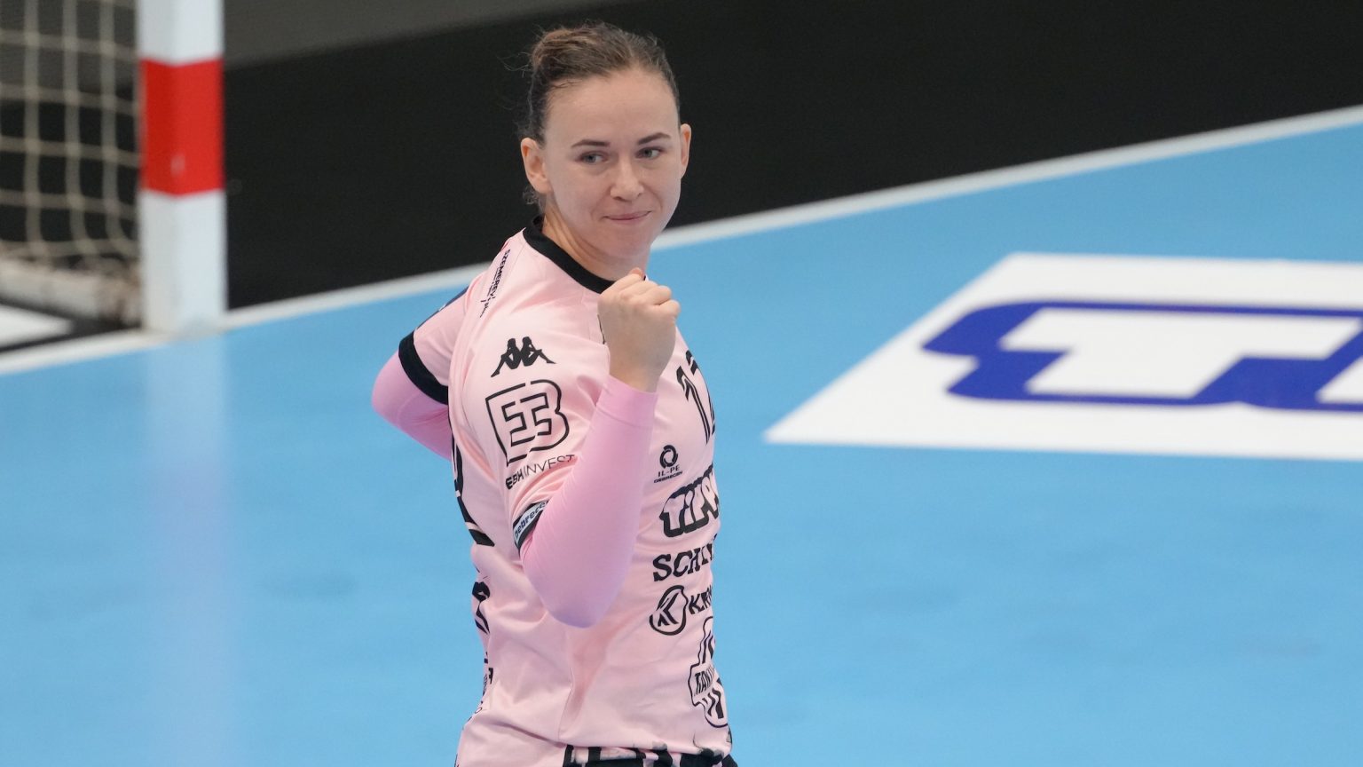 Fotó – Legyen ünnep: érkezik a címvédő!